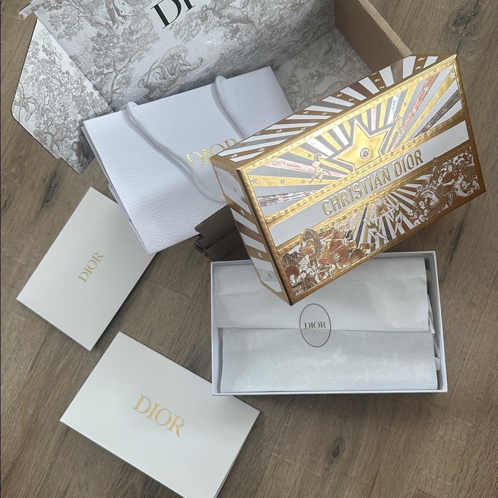 Dior holiday gift Box Set and  Dior gift bag